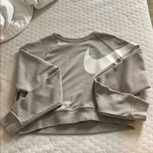Nike Cropped Crew Neck